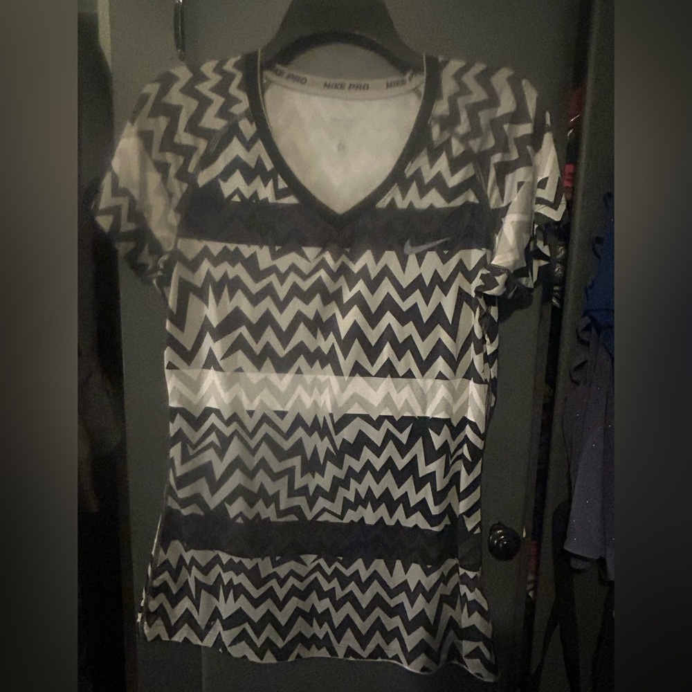 Nike Black and White Chevron V-Neck Top